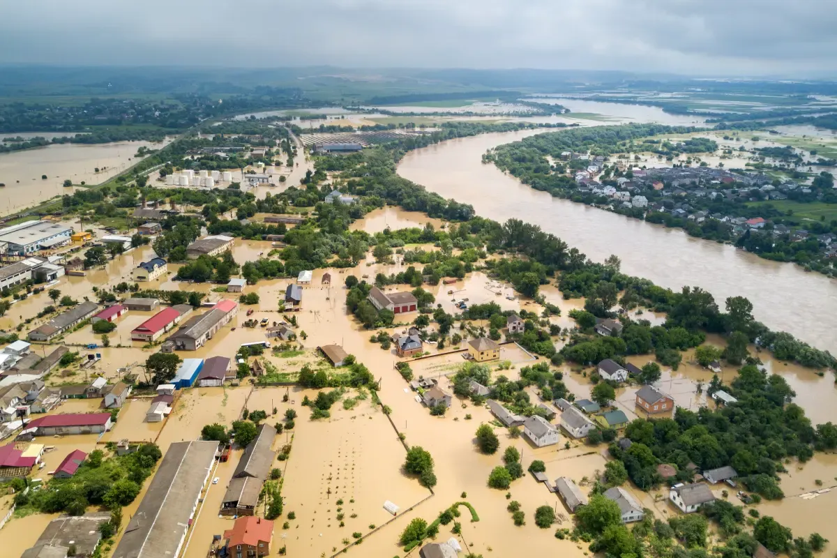 Geospatial software benefits on flood prone areas